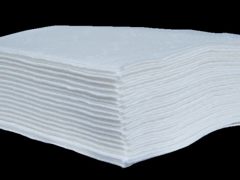 C-fold paper towels